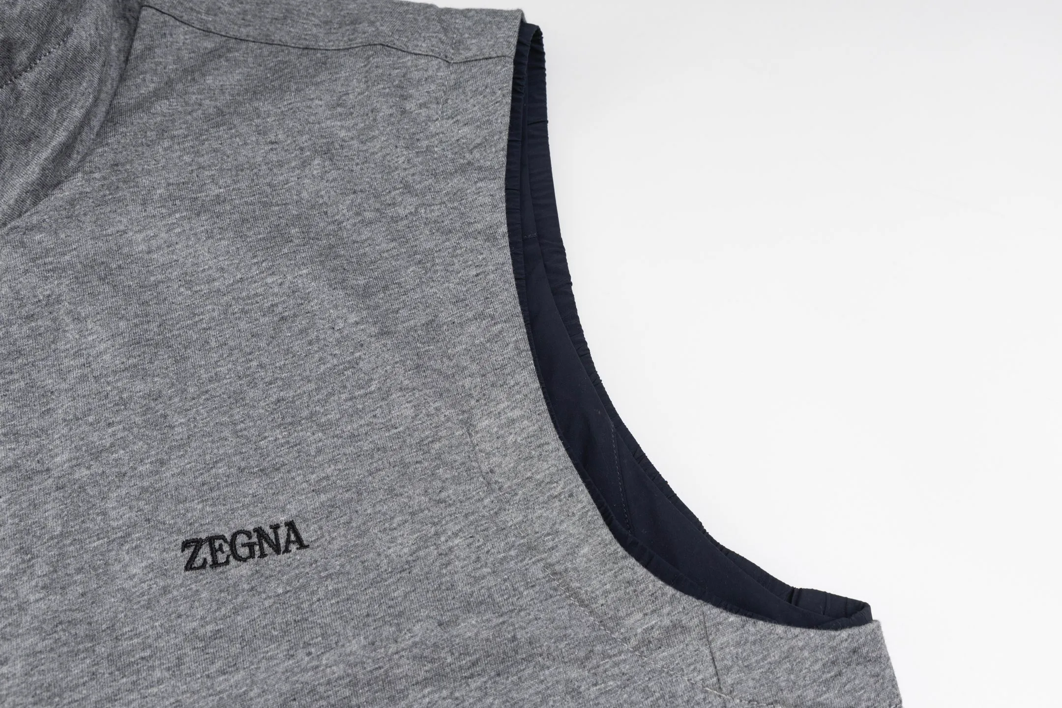 【 】 Zegna Brezza 100% ， ，Wear-Resistant ， ， 。 ， 。 ， 。 。 14 ， ， ， 。 ， 。 LOGO 、 、 ， ， ， ， ， ±0.1mm 。 Size:46-48-50-52